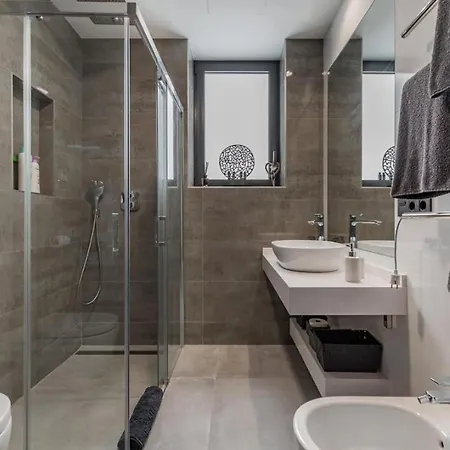 فيلة Luxury Seaview Leala - Tcm *